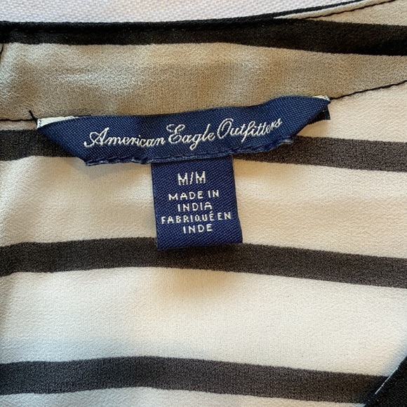 American Eagle Outfitters blouse. Black and and ivory stripes. Size Medium. - Picture 2 of 4